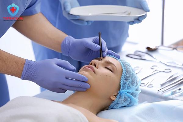 Những lưu ý quan trọng khi chọn nâng mũi không phẫu thuật.