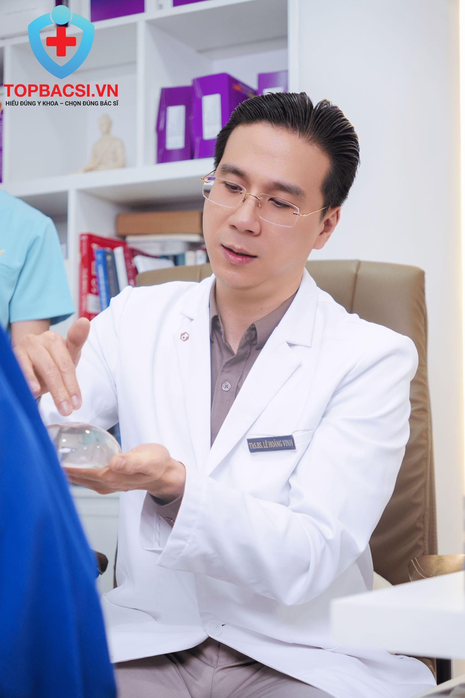 Chị em nên chọn túi ngực loại nào để cải thiện vòng 1?