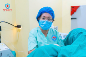 Bác sĩ Hoàng Thị Diễm Tuyết