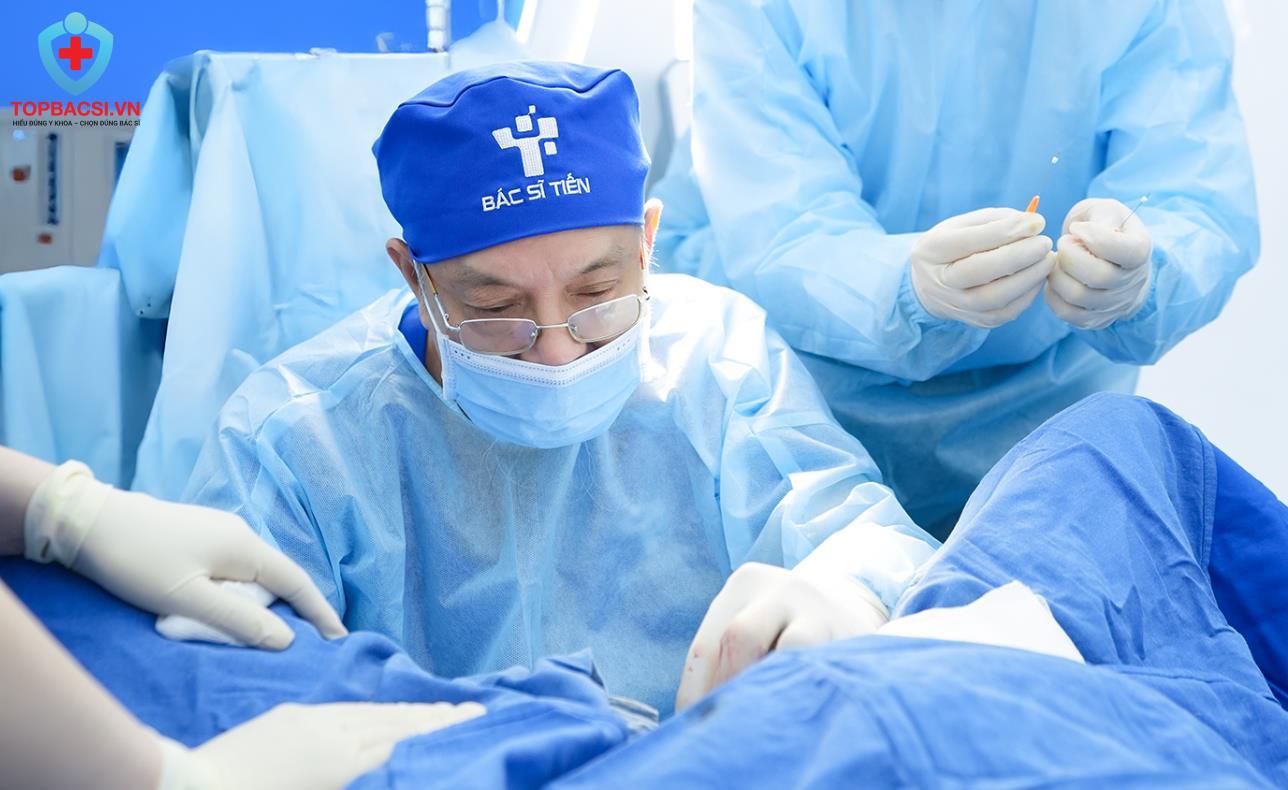 Đại Tá/Tiến Sĩ/Bác Sĩ Vũ Trọng Tiến - Thẩm Mỹ Cô Bé