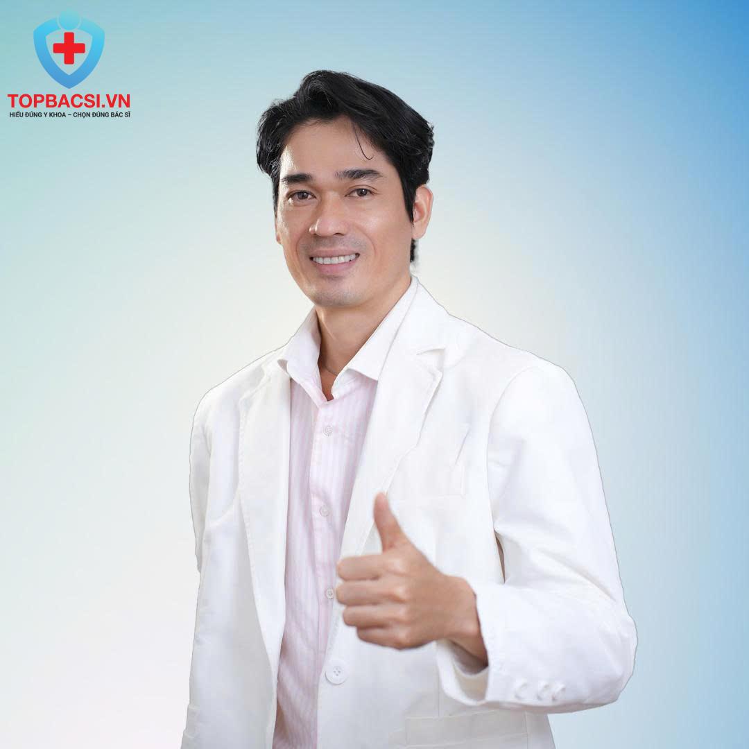 Bác sĩ Huỳnh Tấn Đạt - Bậc Thầy về kỹ thuật xử lý ca thẩm mỹ hỏng