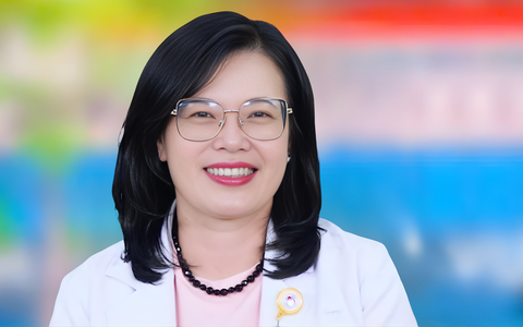 Bác sĩ Hoàng Thị Diễm Tuyết