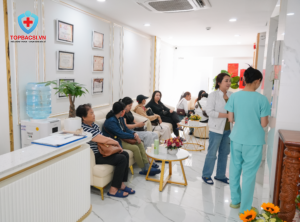 Việt Kiều đổ xô về Việt Nam làm thẩm mỹ