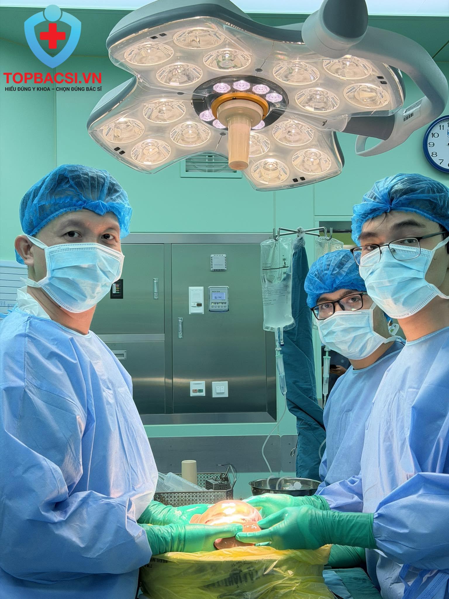 TS BS. Đặng Quốc Việt Khoa Ngoại Gan - Mật - Tuỵ