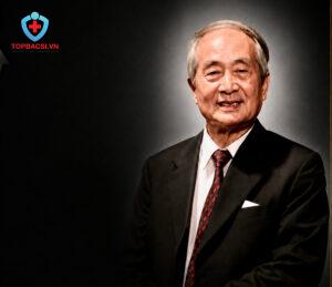 Giáo sư, Thầy thuốc Nhân dân, Anh hùng Lao động Vũ Văn Đính.